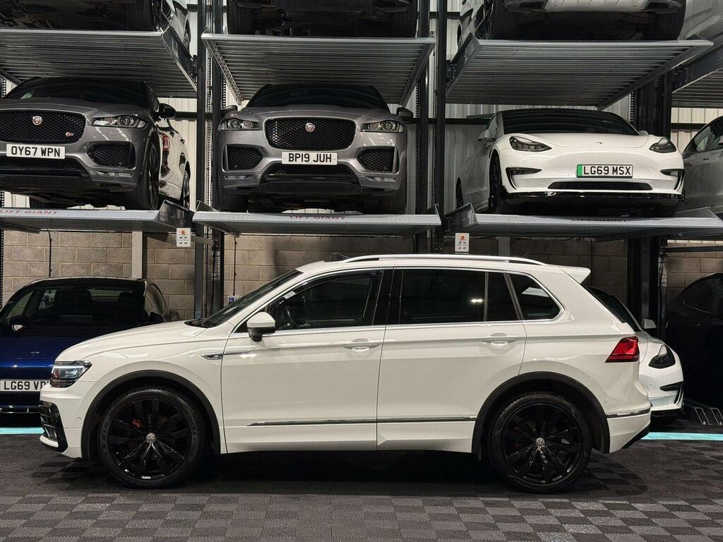Volkswagen Tiguan Suv 2.0 Tdi R-line Tech Dsg 4Motion Euro 6 Ss 5 YE69HKN White #4