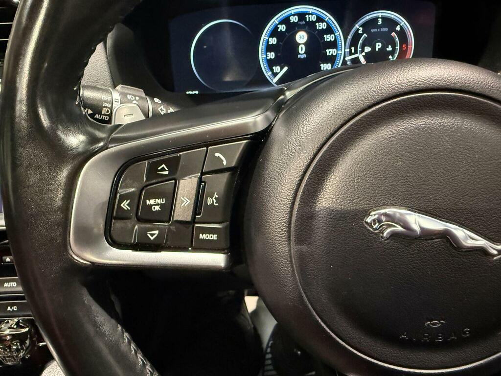 Jaguar F-Pace 2.0 Portfolio Awd Grey #51