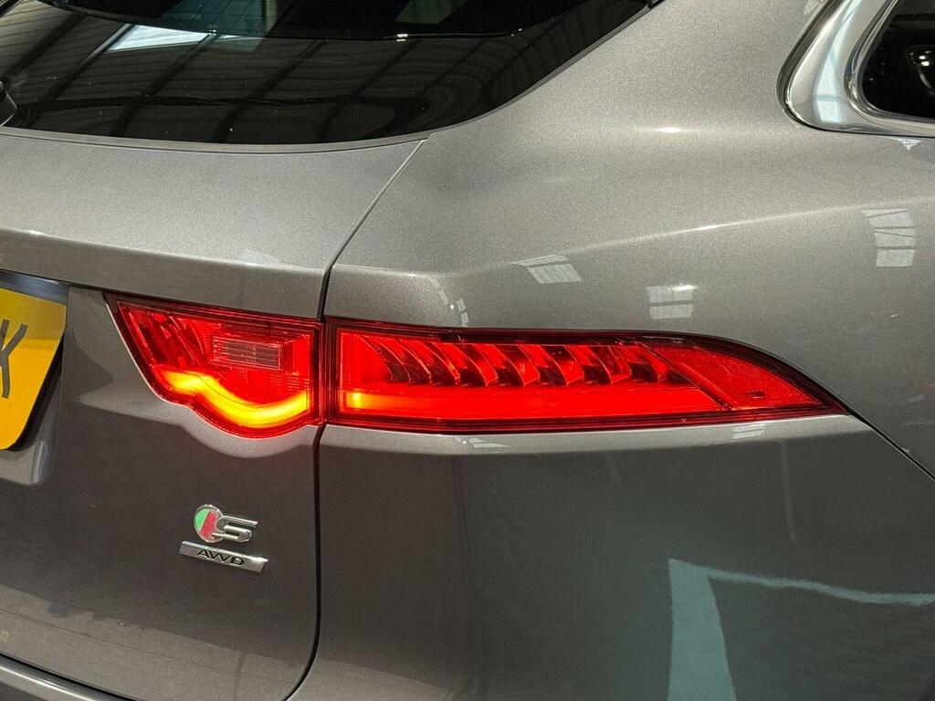 Jaguar F-Pace 2.0 Portfolio Awd Grey #16