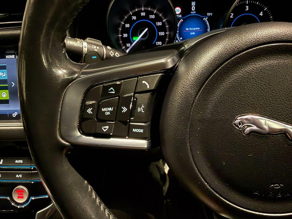 Jaguar XF 2L R-sport Grey #44