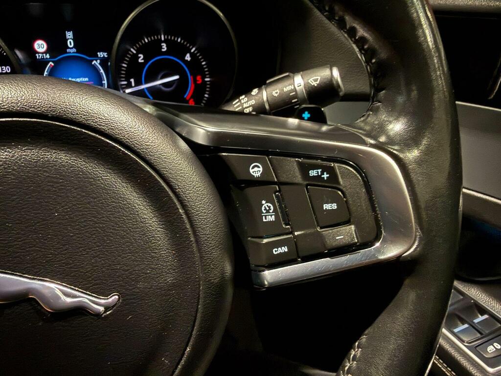 Jaguar XF 2L R-sport Grey #45