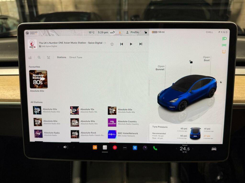 Tesla Model Y 2023 73 Suv #49