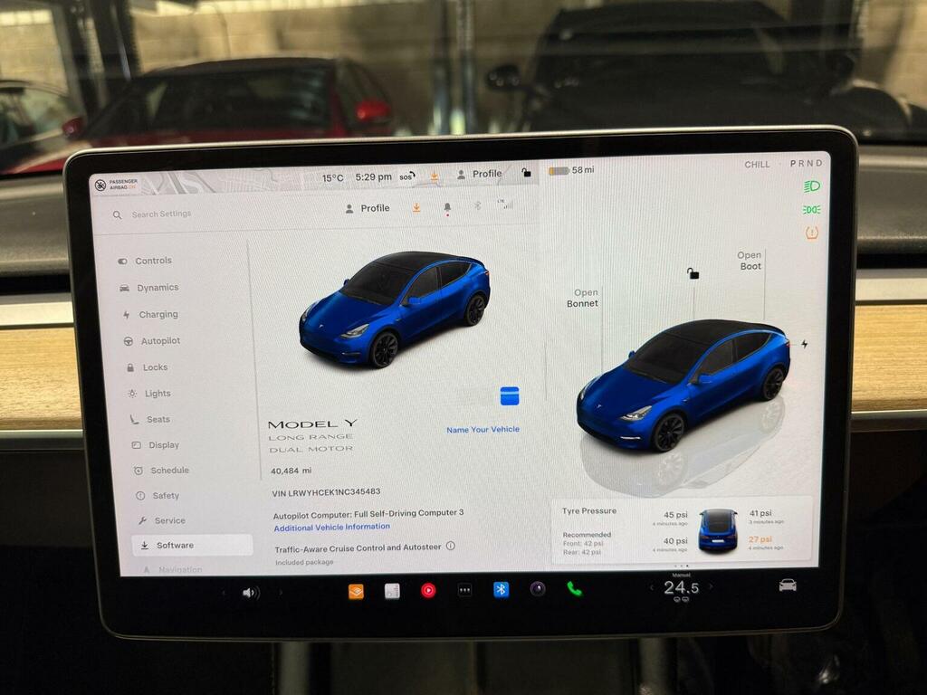 Tesla Model Y 2023 73 Suv #46