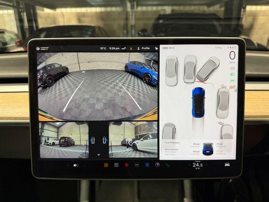 Tesla Model Y 2023 73 Suv #50