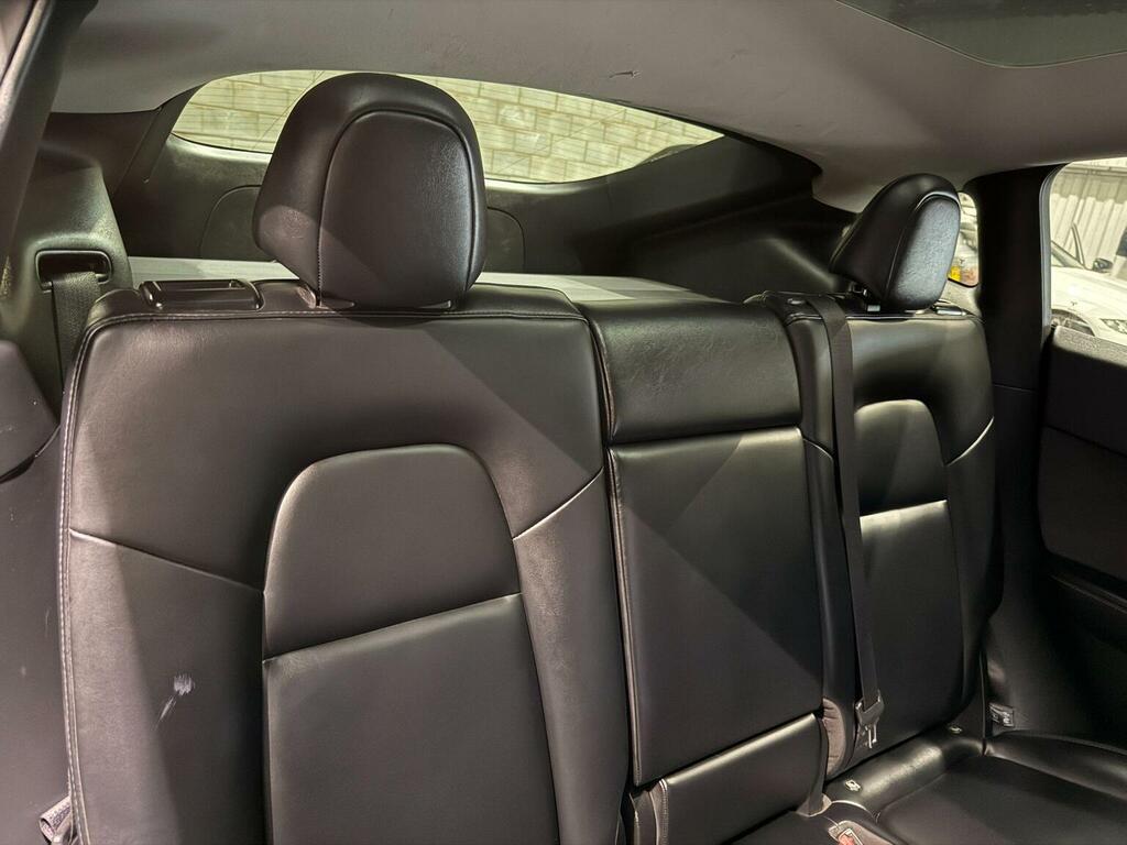 Tesla Model Y 2023 73 Suv #26
