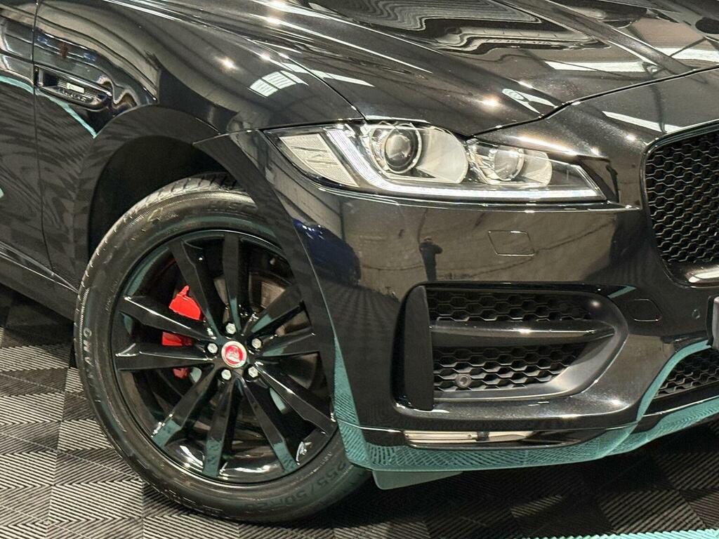 Jaguar F-Pace V8 Svr Black #9