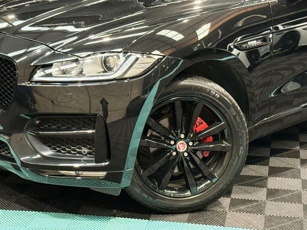 Jaguar F-Pace V8 Svr Black #10