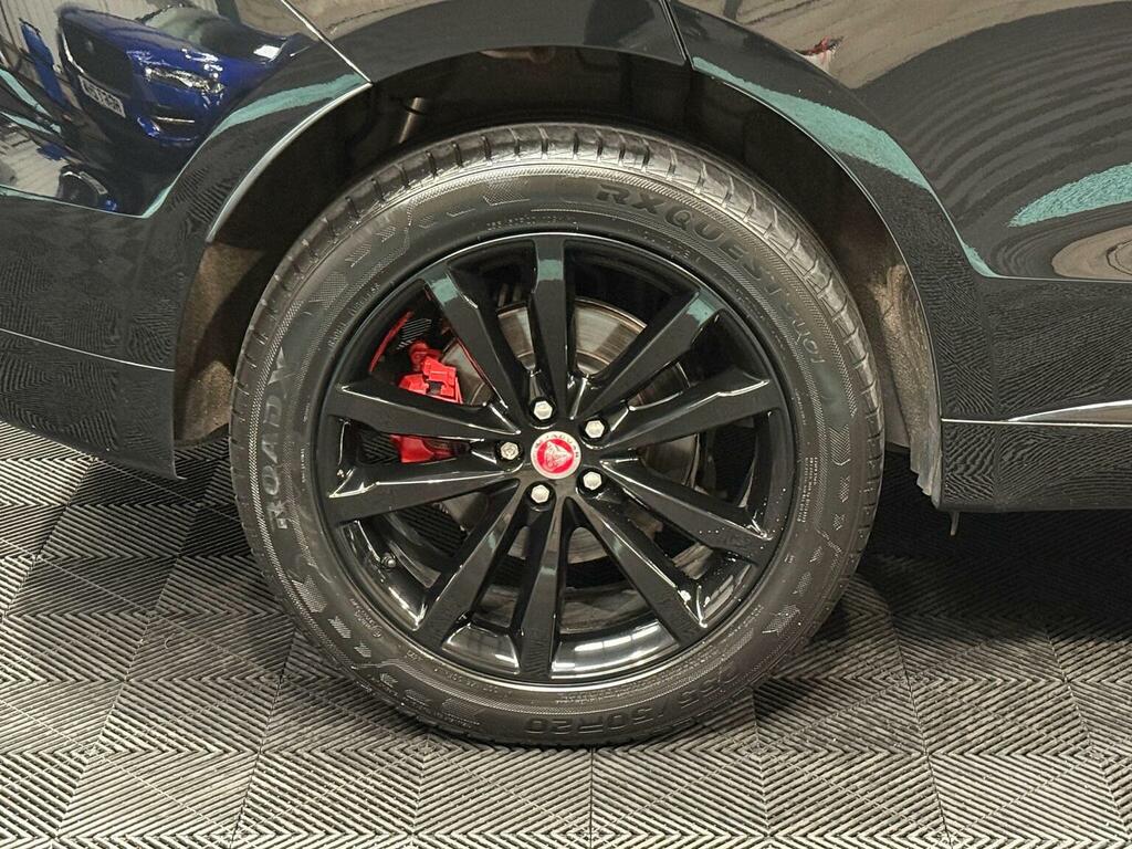 Jaguar F-Pace V8 Svr Black #19