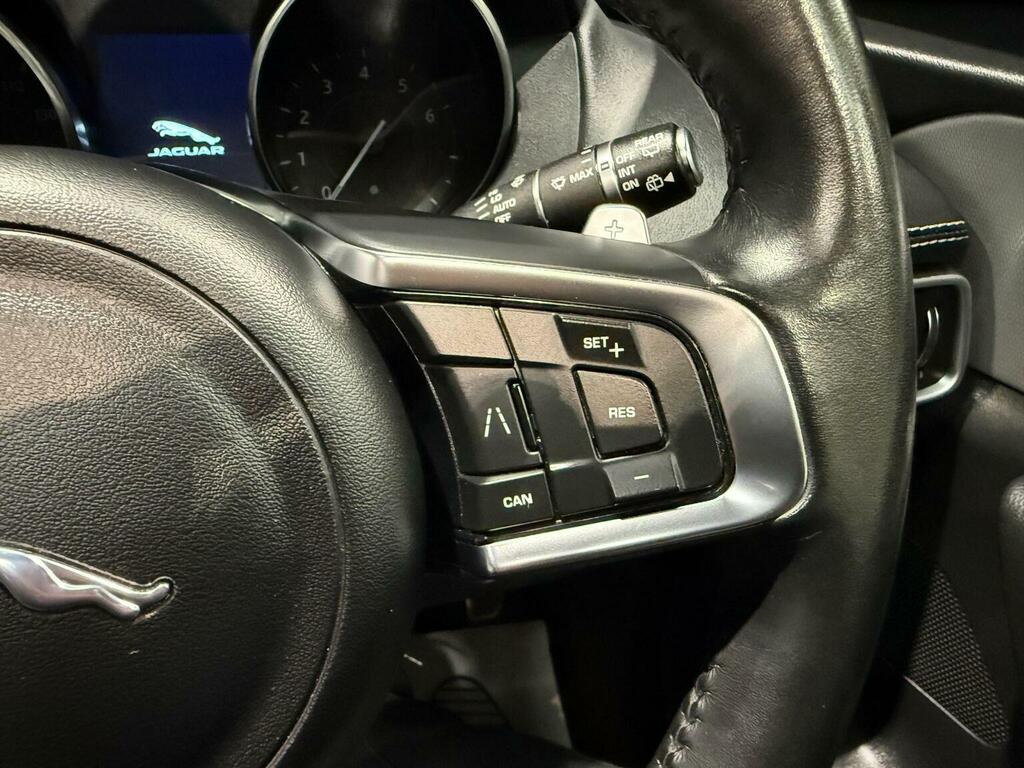 Jaguar F-Pace V8 Svr Black #47