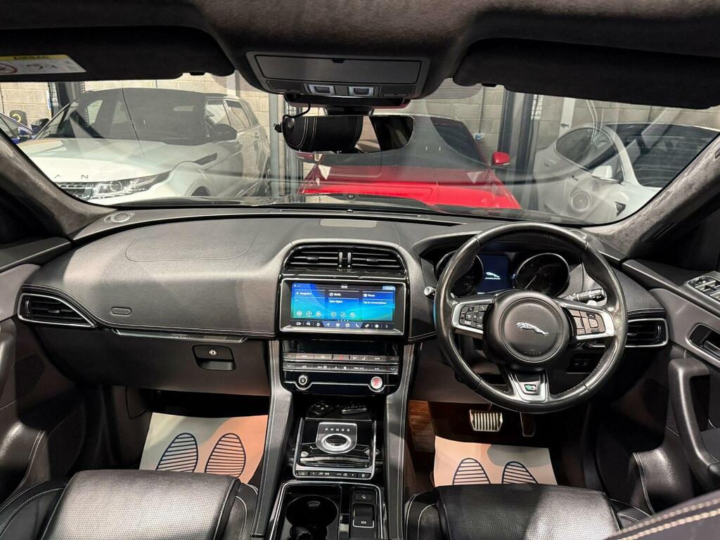 Jaguar F-Pace V8 Svr Black #27