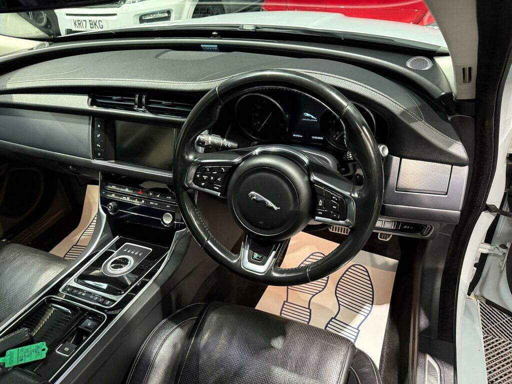Jaguar XF D V6 S Grey #22