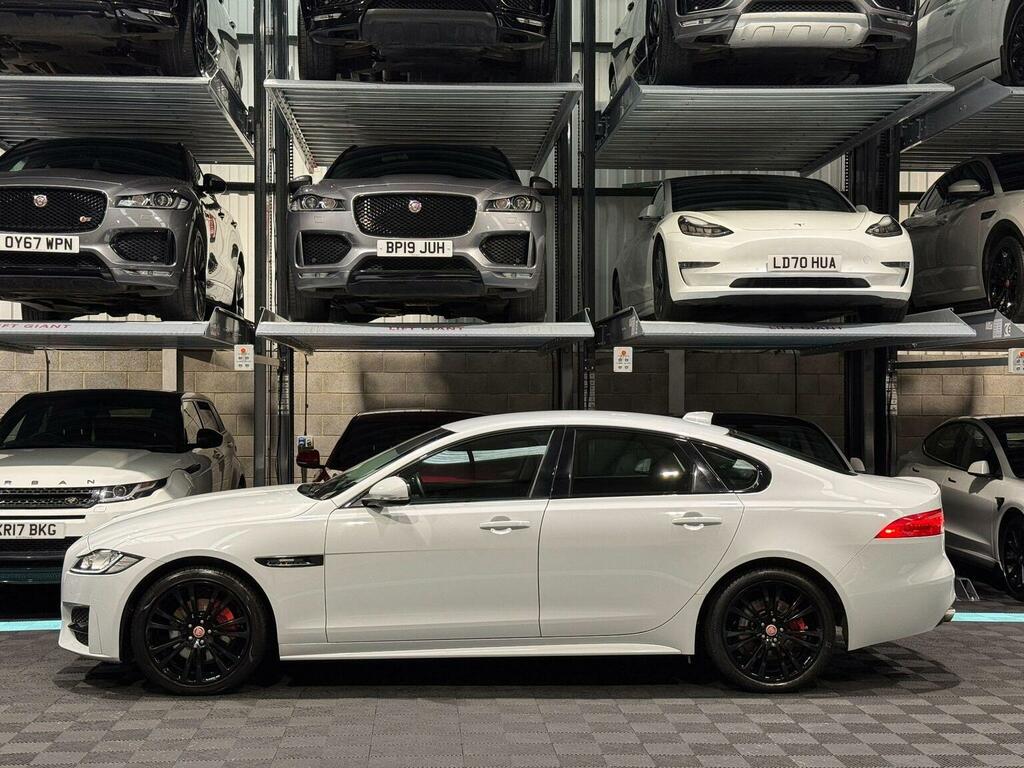 Jaguar XF 2.0D R-sport Awd Euro 6 Ss White #4