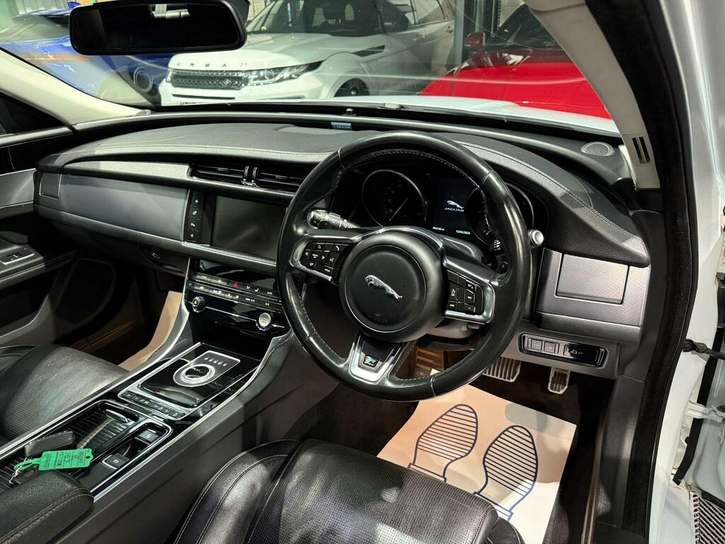 Jaguar XF D V6 S Grey #21