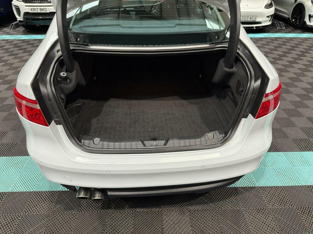 Jaguar XF D V6 S Grey #30