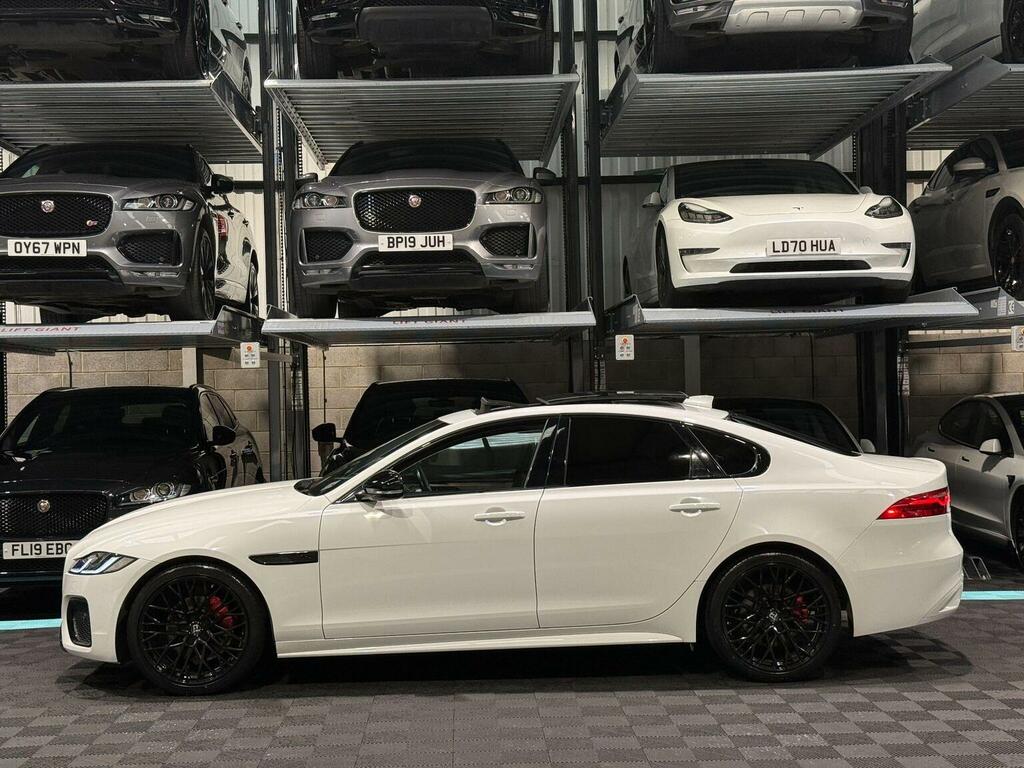 Jaguar XF 2.0 D200 Mhev R-dynamic Se Black Euro 6 Ss White #4