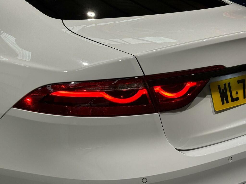 Jaguar XF Xf R-dynamic Black D Mhev Black #15