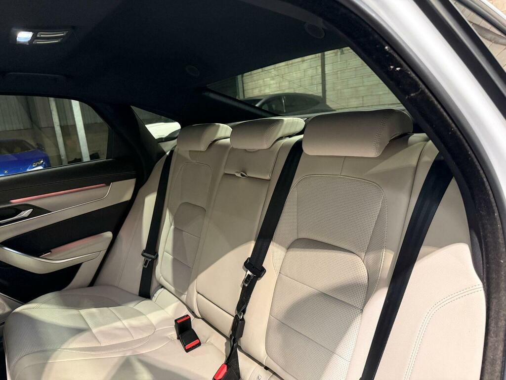 Jaguar XF Xf R-dynamic Black D Mhev Black #35