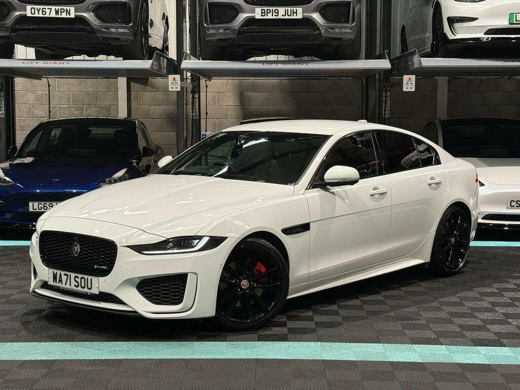 Jaguar XE 2.0 D200 Mhev R-dynamic Se Euro 6 Ss White #4