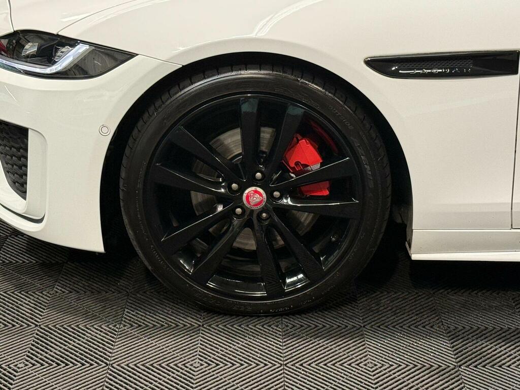 Jaguar XE 2021 2.0 D200 Mhev R-dynamic Se Saloon White #20