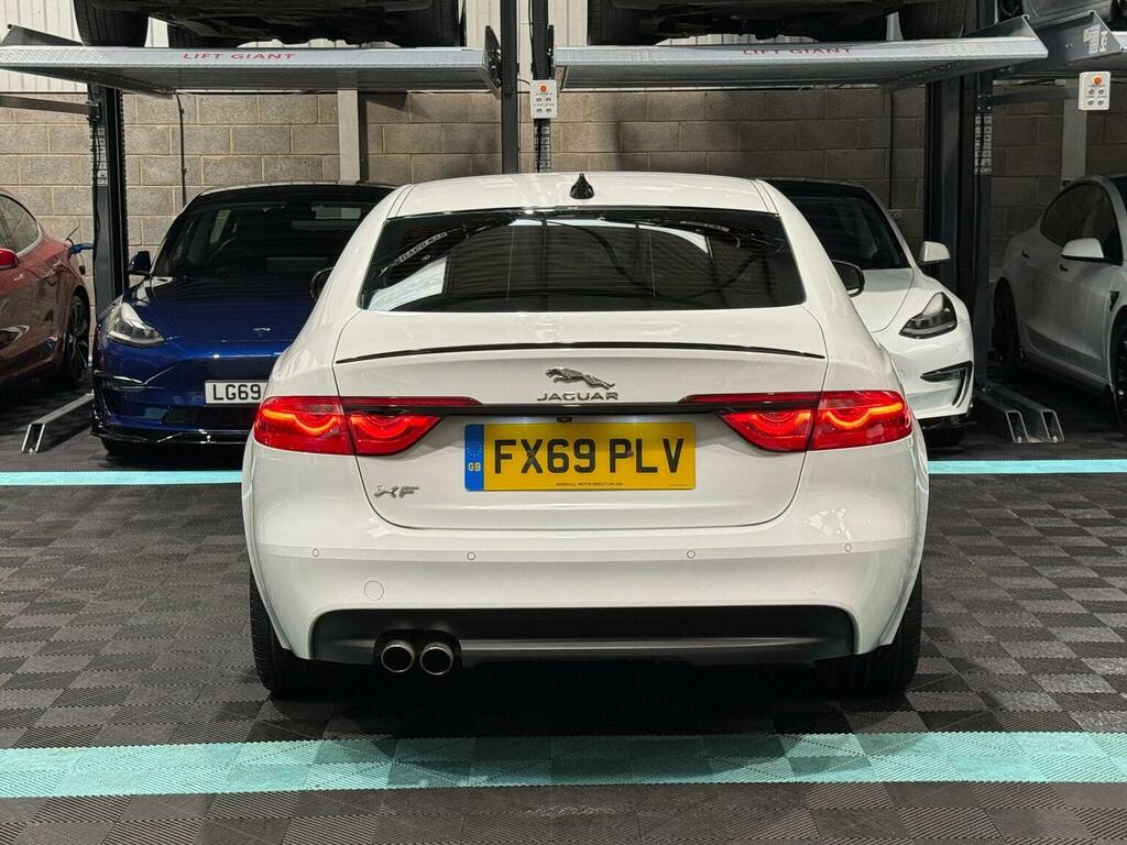 Jaguar XF 2.0D R-sport Euro 6 Ss White #6