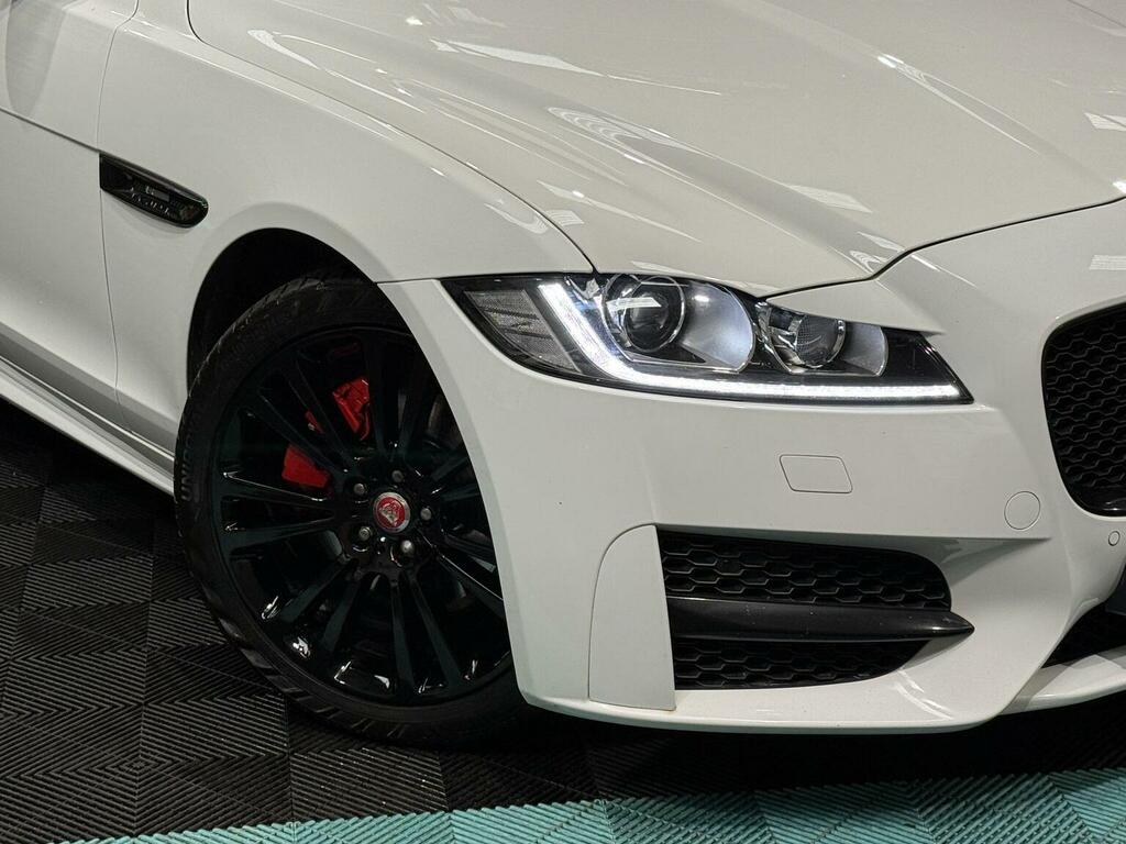 Jaguar XF Xf Prestige D Black #9
