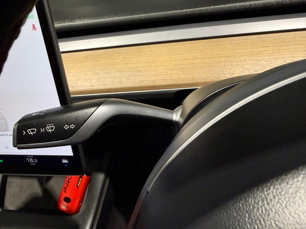 Tesla Model Y Long Range Awd Black #42