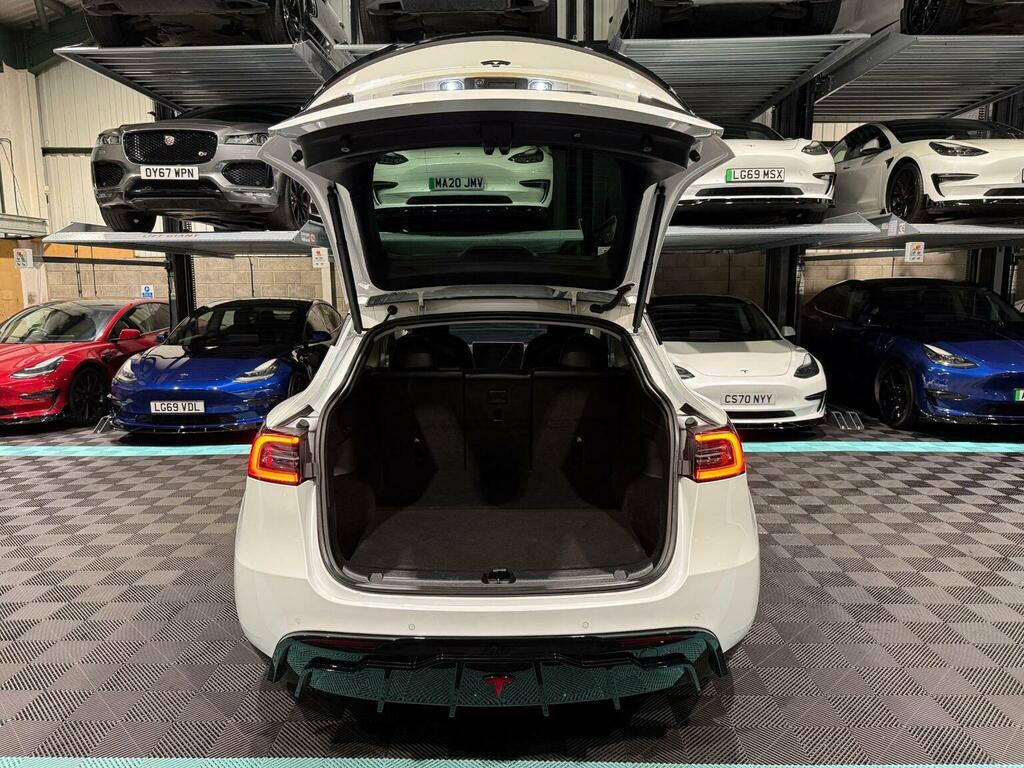Tesla Model Y Long Range Awd Black #32