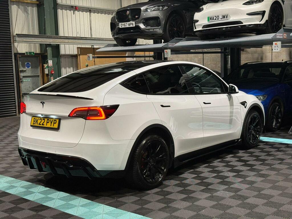 Tesla Model Y Long Range Awd Black #7