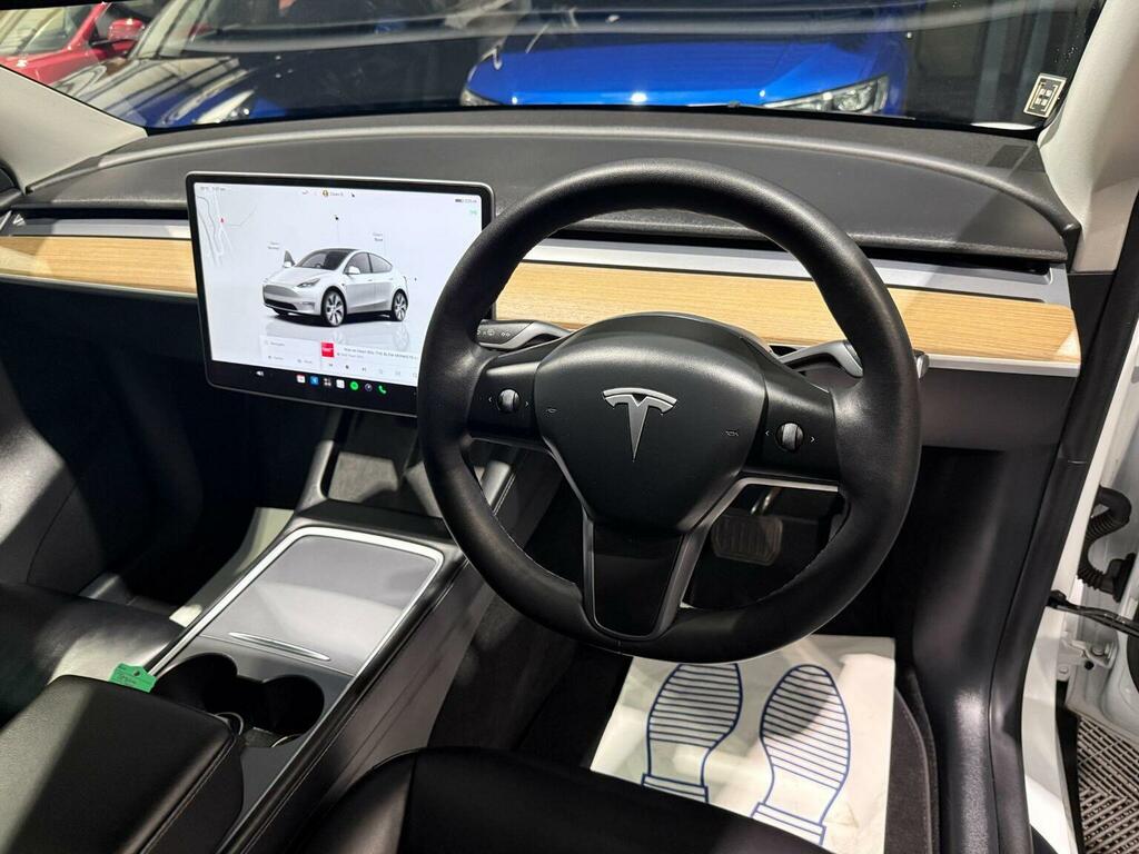 Tesla Model Y Long Range Awd Black #22