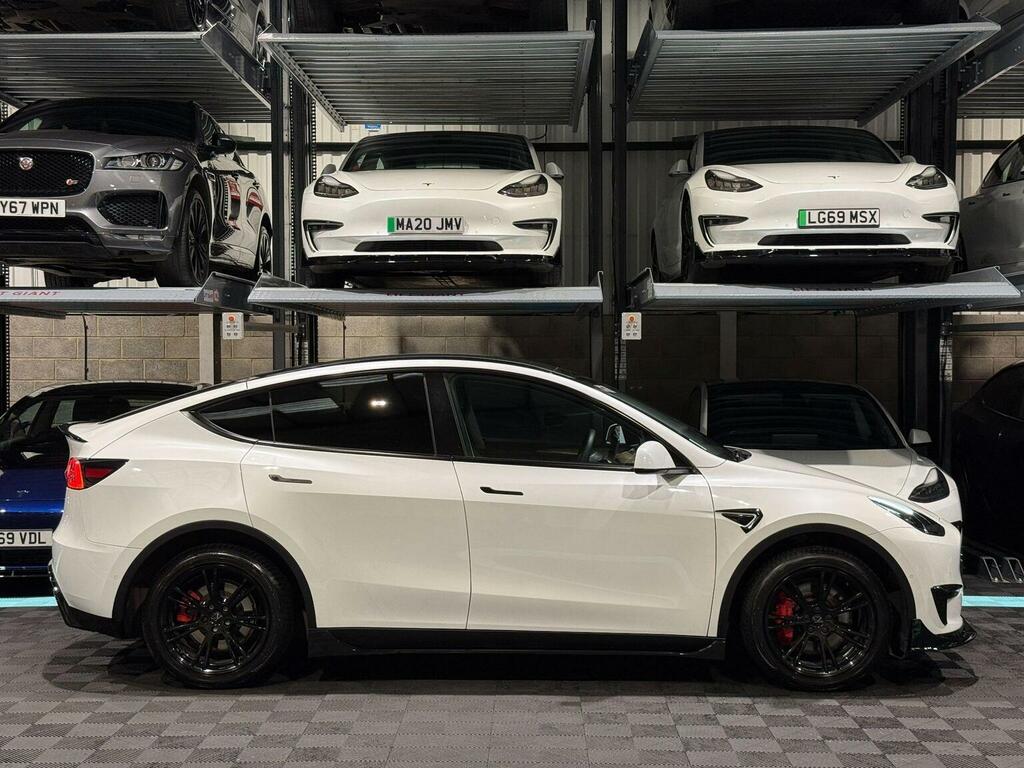 Tesla Model Y Long Range Awd Black #8
