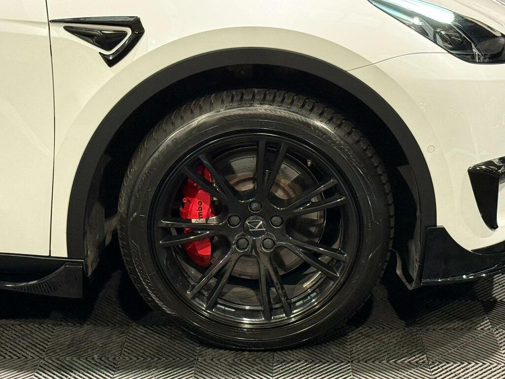 Tesla Model Y Long Range Awd Black #17