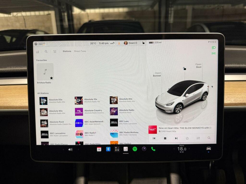 Tesla Model Y Long Range Awd Black #46