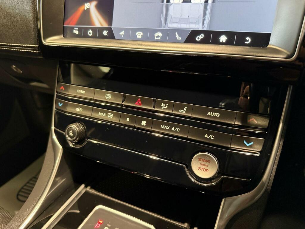 Jaguar XE 2.0D R-dynamic S Grey #52