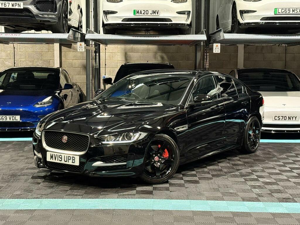 Jaguar XE 2.0I Gpf R-sport Euro 6 Ss Black #3