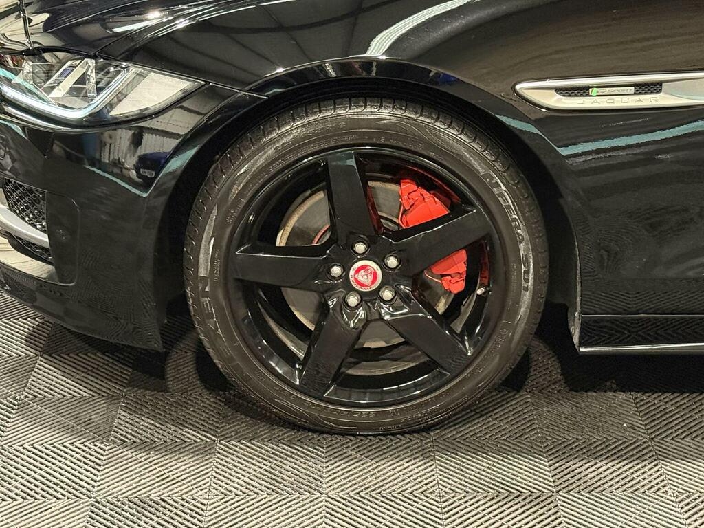 Jaguar XE 2.0D R-dynamic S Grey #19