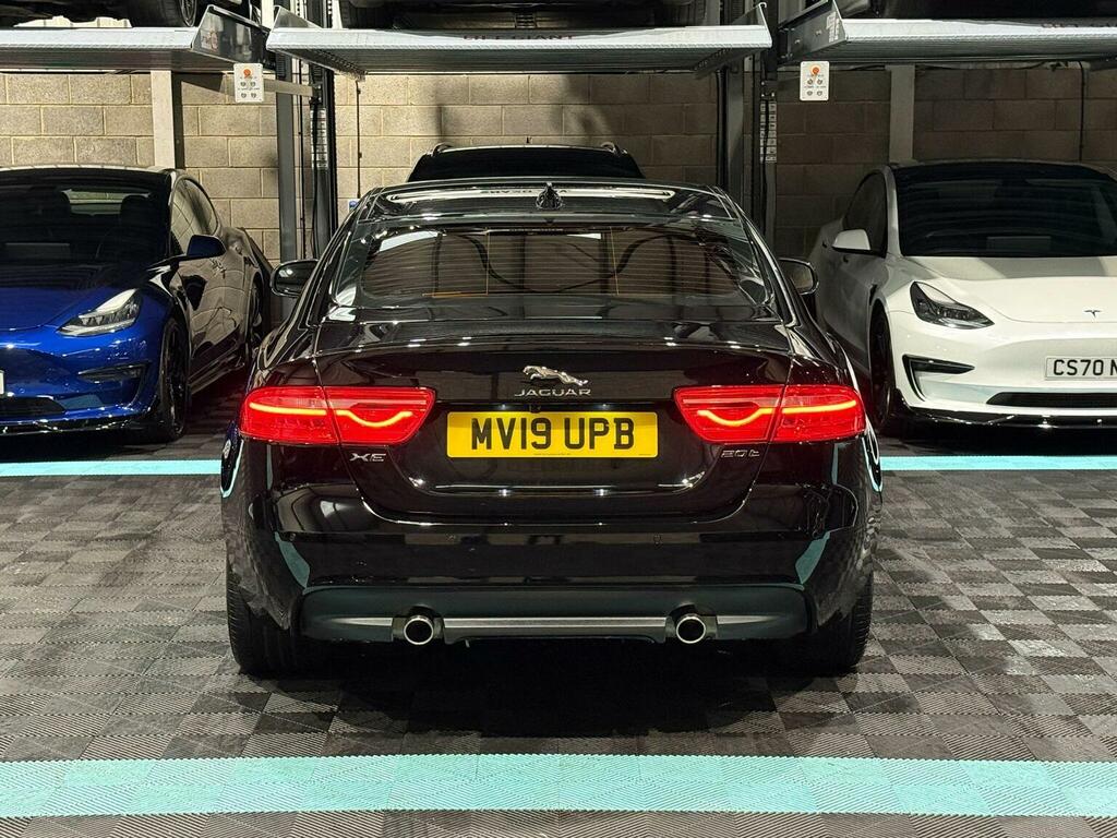 Jaguar XE 2.0I Gpf R-sport Euro 6 Ss Black #6