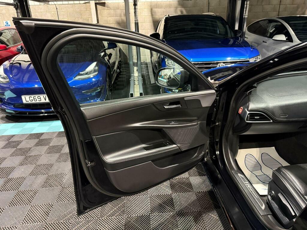 Jaguar XE 2.0D R-dynamic S Grey #37
