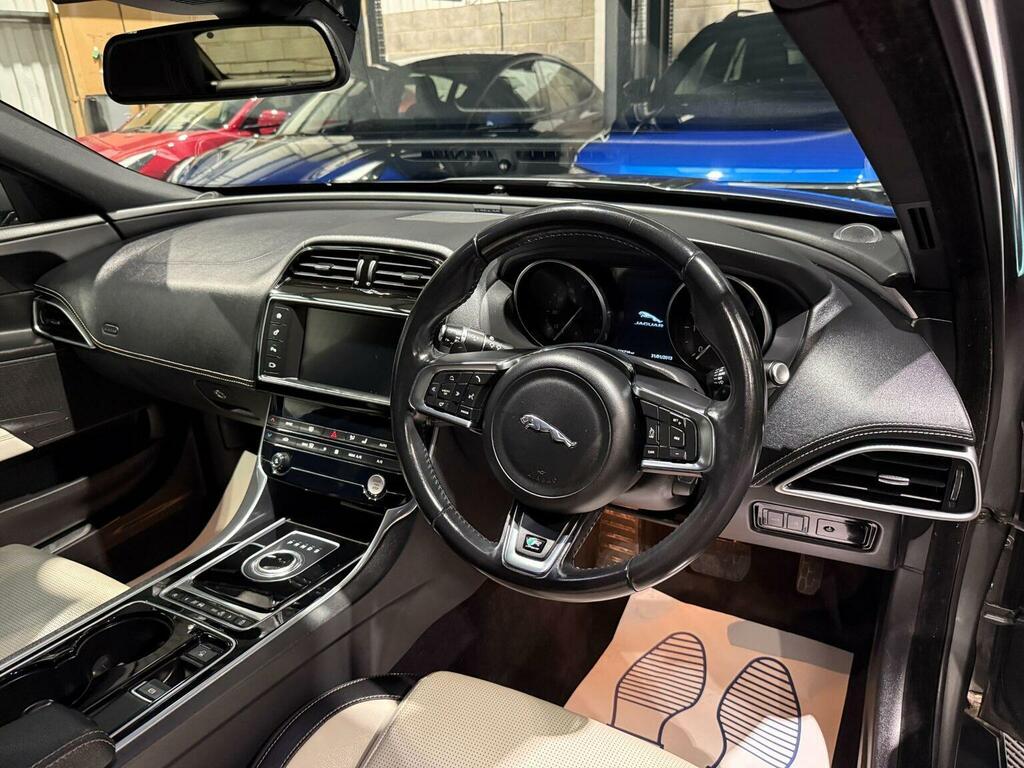 Jaguar XE Brown #21