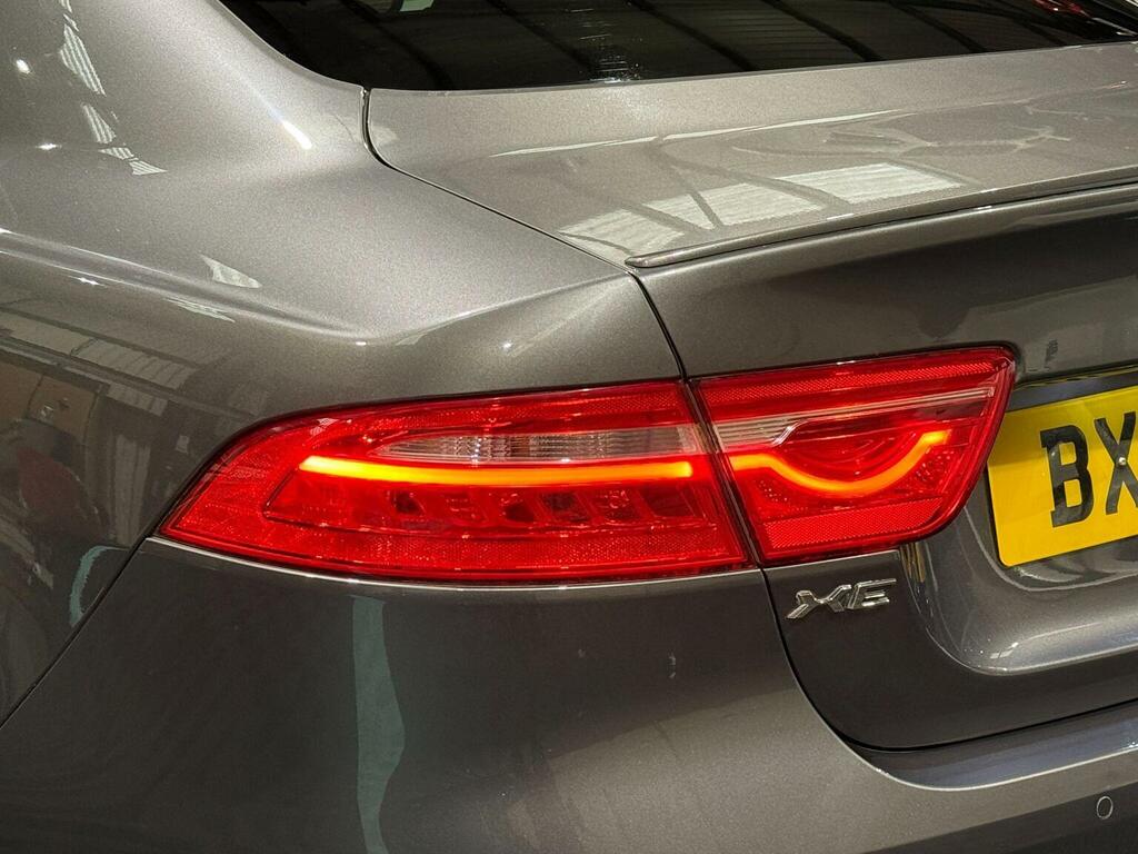 Jaguar XE Brown #15