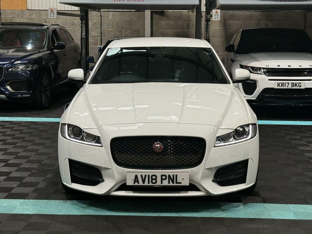 Jaguar XF 2.0D R-sport Euro 6 Ss White #2
