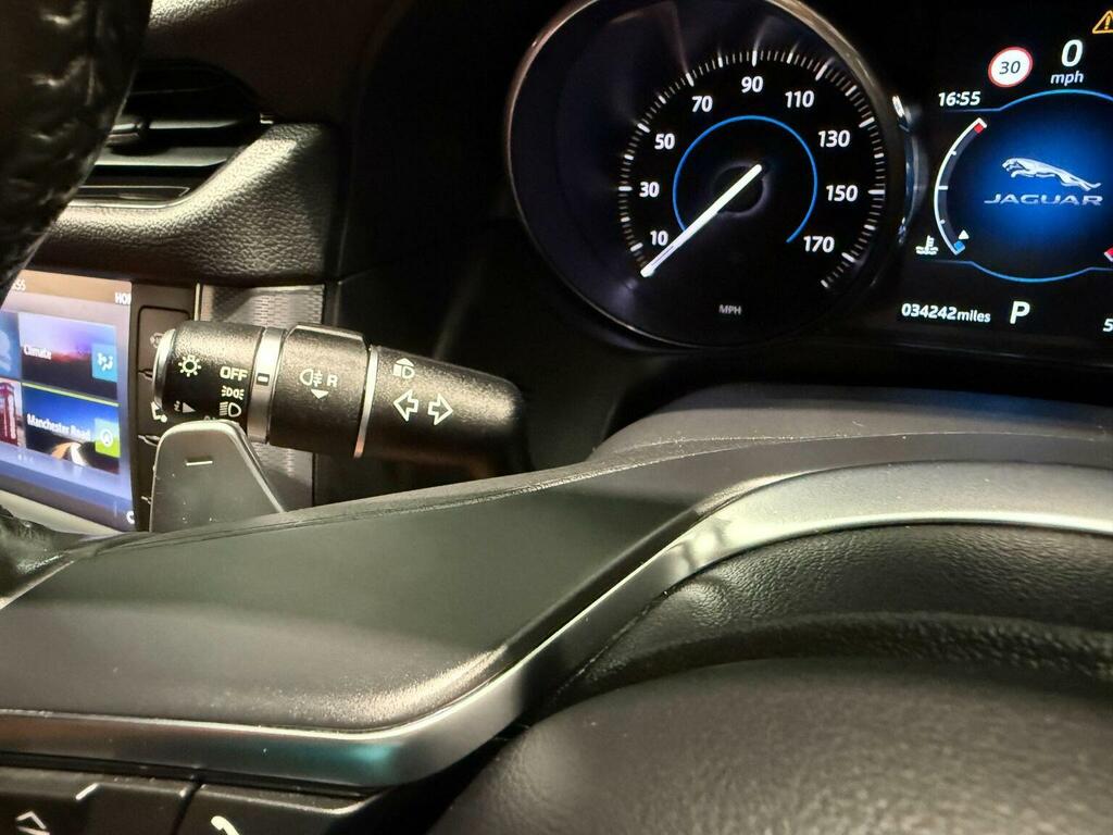 Jaguar XF 2.0 D R-sport 177 Bhp White #42