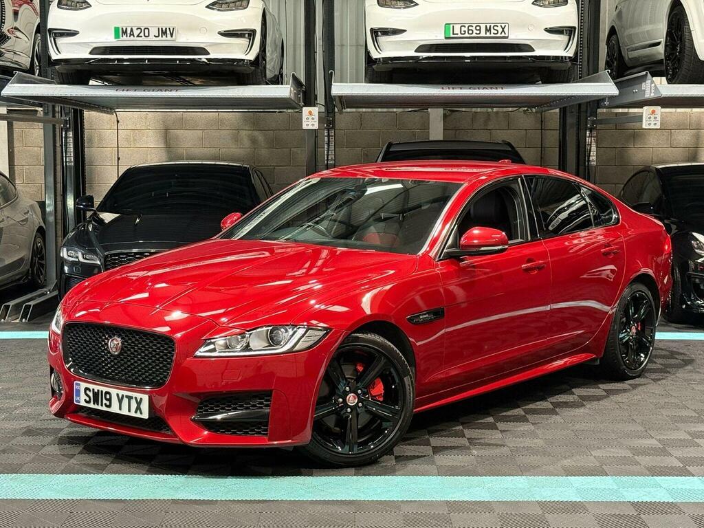 Jaguar XF 2.0D R-sport Euro 6 Ss Red #3