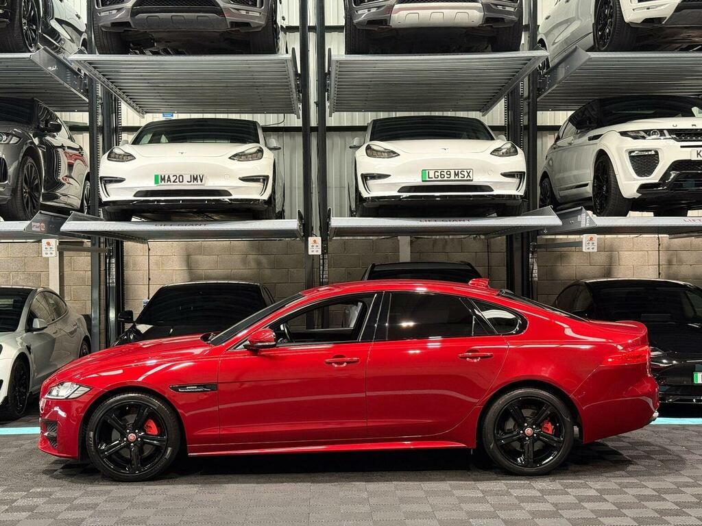 Jaguar XF 2.0D R-sport Euro 6 Ss Red #4