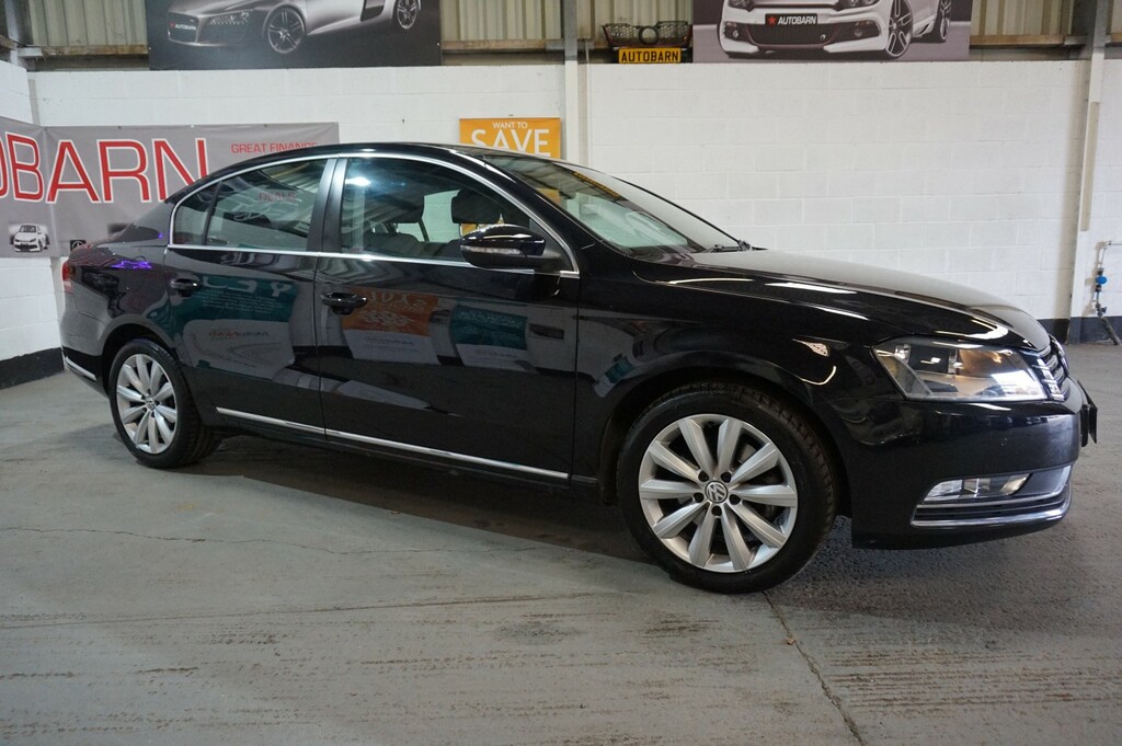 Volkswagen Passat Saloon 2.0 Tdi Bluemotion Tech Se 201161 Black #2