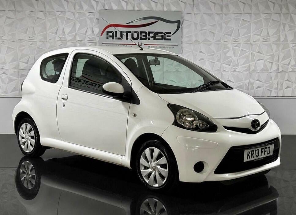 Toyota Aygo Ice White