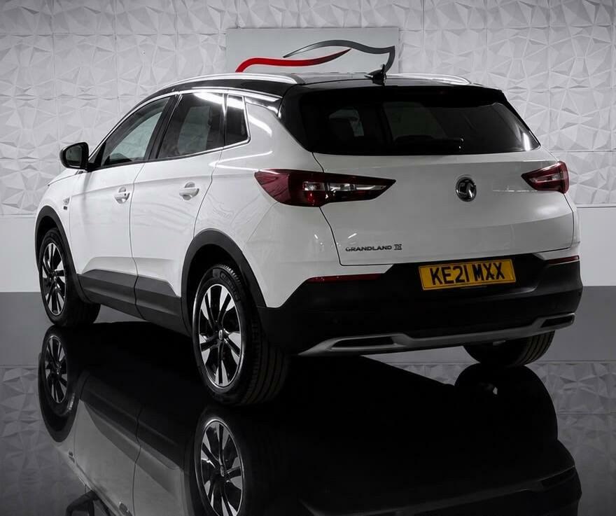Vauxhall Grandland X Griffin Edition White #5