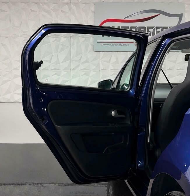 Volkswagen Up Hatchback 1.0 Move Up Euro 6 Ss 201867 Blue #13