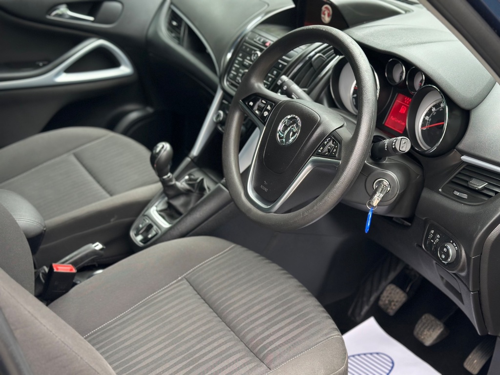 Vauxhall Zafira 1.4T Sri  #36