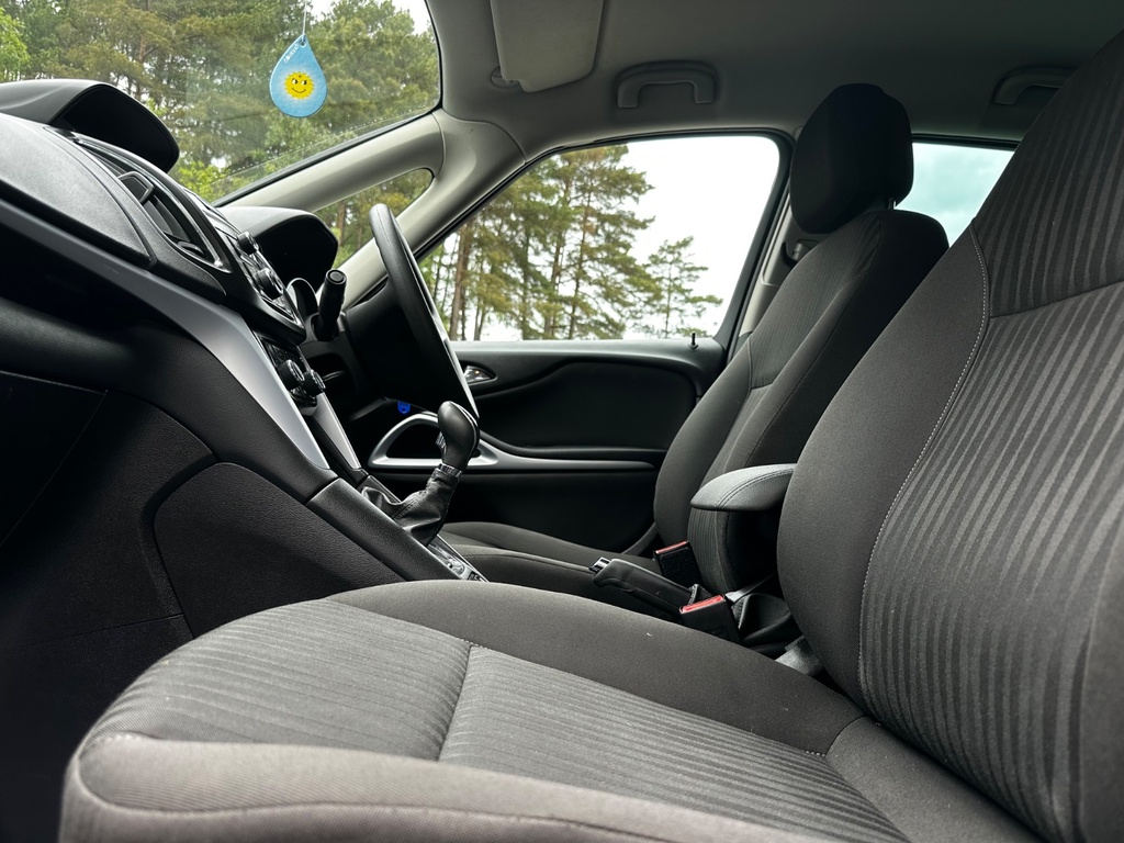 Vauxhall Zafira 1.4T Sri  #14