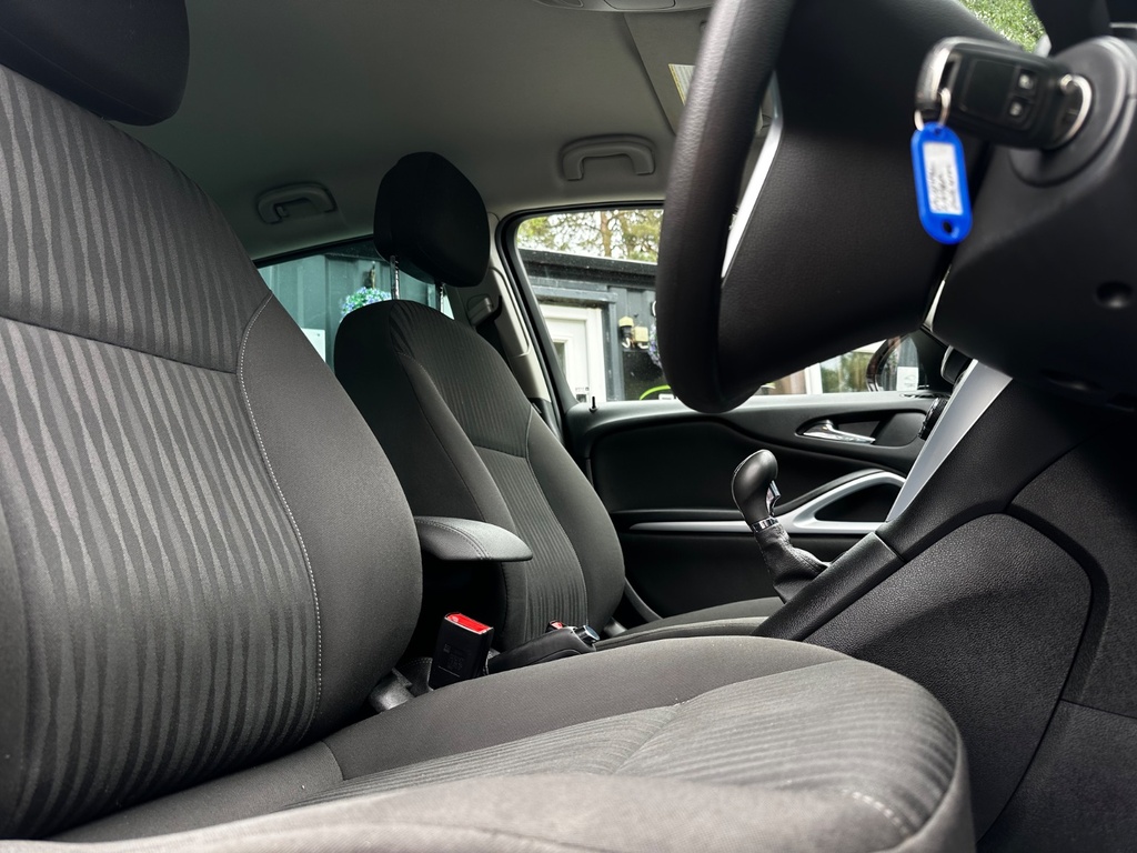 Vauxhall Zafira 1.4T Sri  #18
